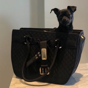 Black Wagatude Dog Carrier